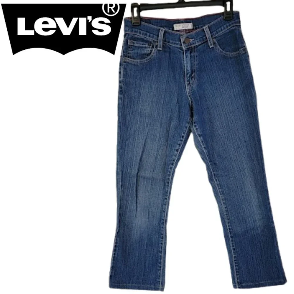 Levi's 550 Relaxed Boot Cut Jeans SZ 4 Excellent Shape! - Picture 1 of 12
